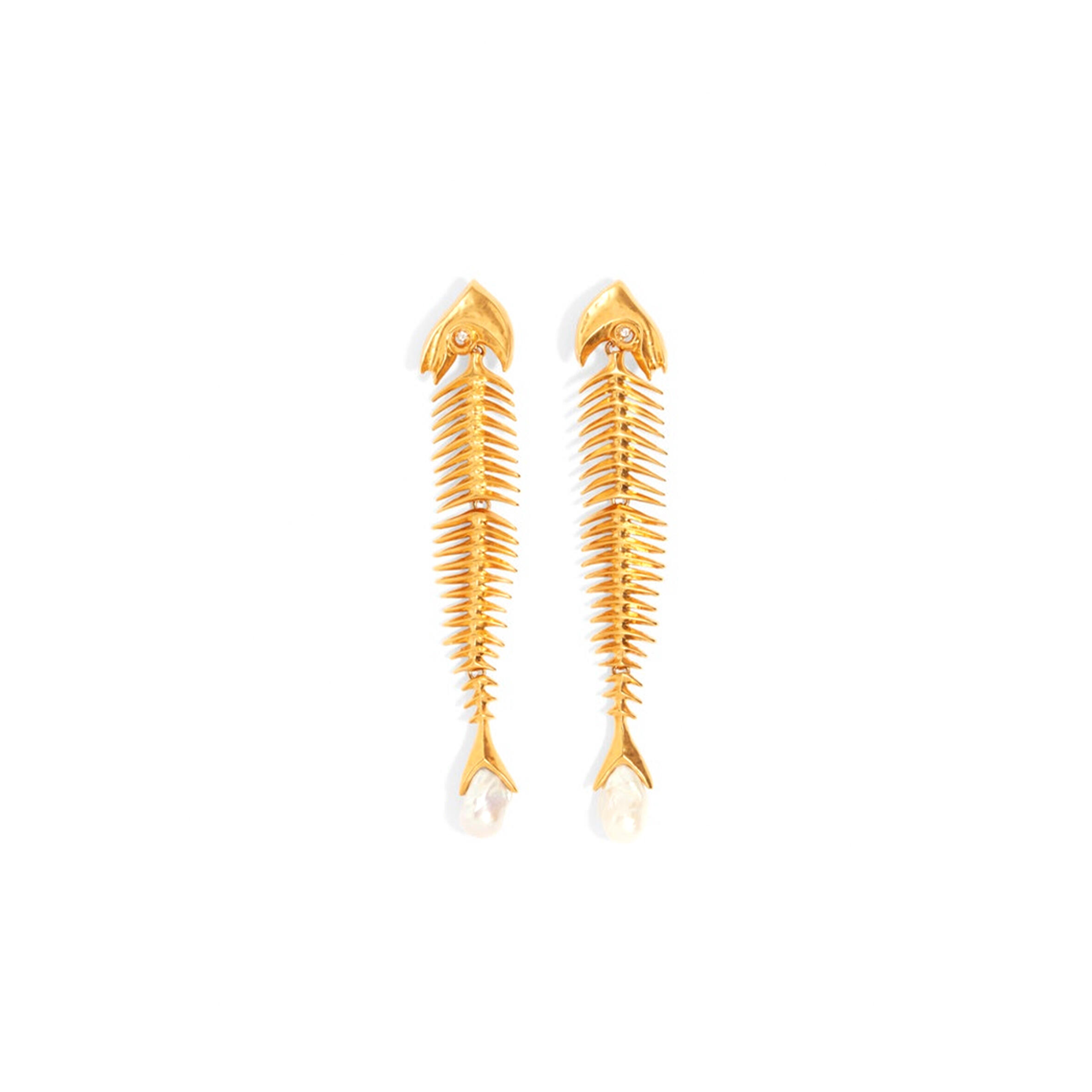 SCHIAPARELLI FISH SKELETON EARRINGS 596001